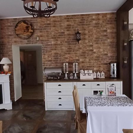 Apartamenty Crystal تشيخوتشينيك المظهر الخارجي الصورة