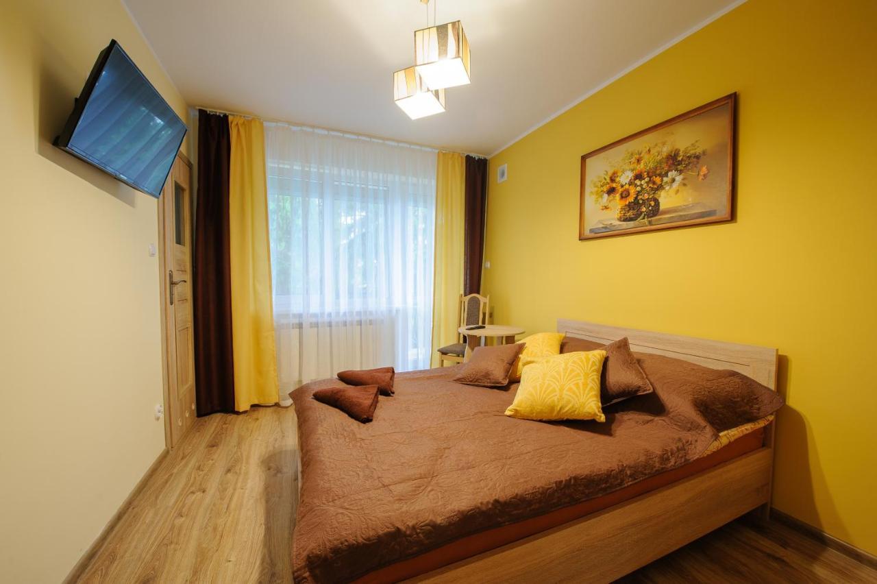 Apartamenty Crystal تشيخوتشينيك المظهر الخارجي الصورة